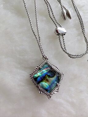 Kendra Scott Silver Abalone Shell Pendant Necklace Iridescent Blue Green Women's